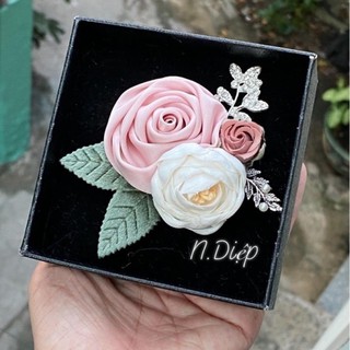 Hoa hồng lụa cài áo nhiều màu cao cấp