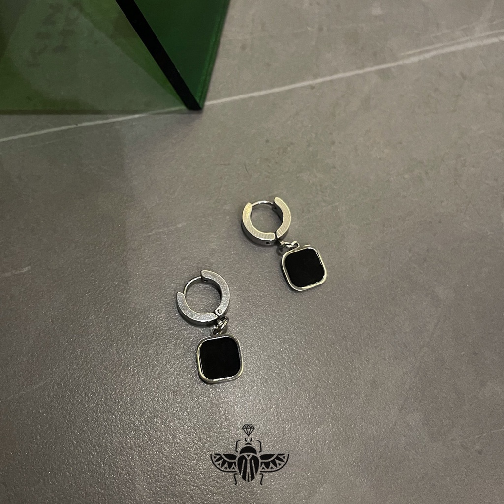 Khuyên Tai Thép Titan Không Gỉ Màu Đen Cá Tính Cho Cặp Đôi