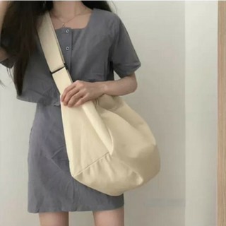 Túi Đeo Chéo Canvas Basic Ulzzang 2 Màu Be Đen