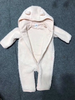 Body lông dày GAP sz 0-24m