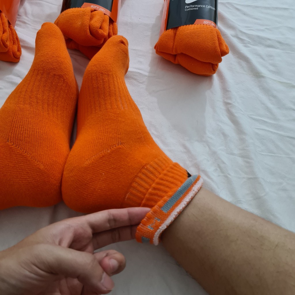Pack 3 đôi tất thể thao Nike cao cổ màu Cam Mã 1 - Free ship + Quà tặng Loved socks by TatsTats.vn