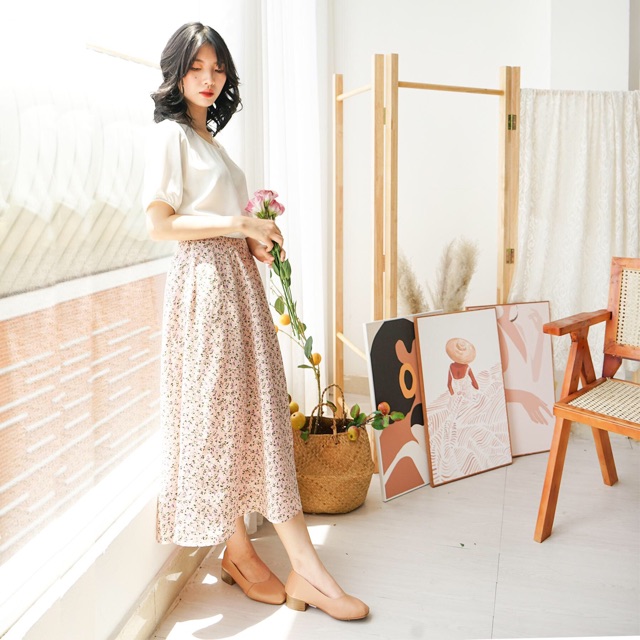 Chân váy cạp phẳng 4cm Floral Skirts Betterista | BigBuy360 - bigbuy360.vn