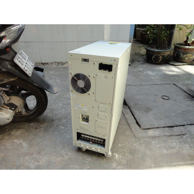 Bộ Lưu Điện UPS Santak C6K Online 6000va/4200w