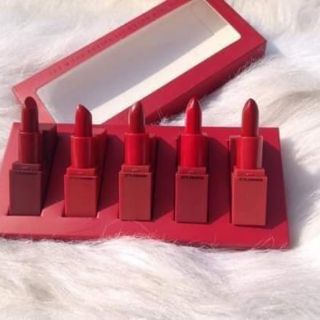 Sỉ son / Combo 10 cây son được chọn dòng