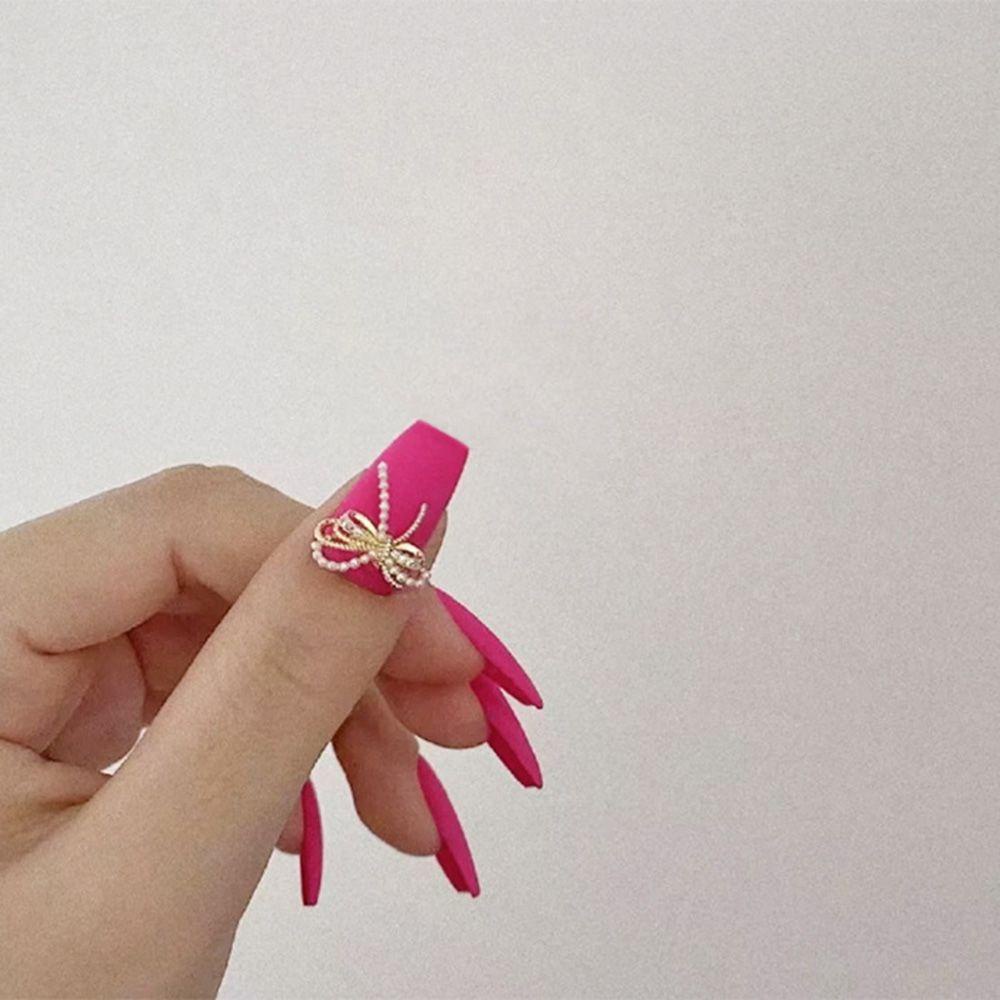 Hộp 24 Móng Tay Giả Trang Trí Nghệ Thuật