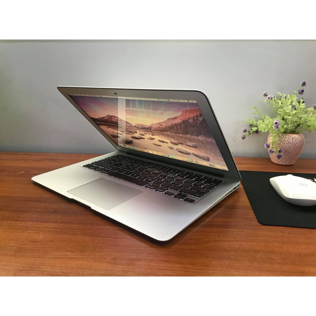 Macbook Air 2015 thế hệ cực mới, máy đẹp như mới bóc hộp