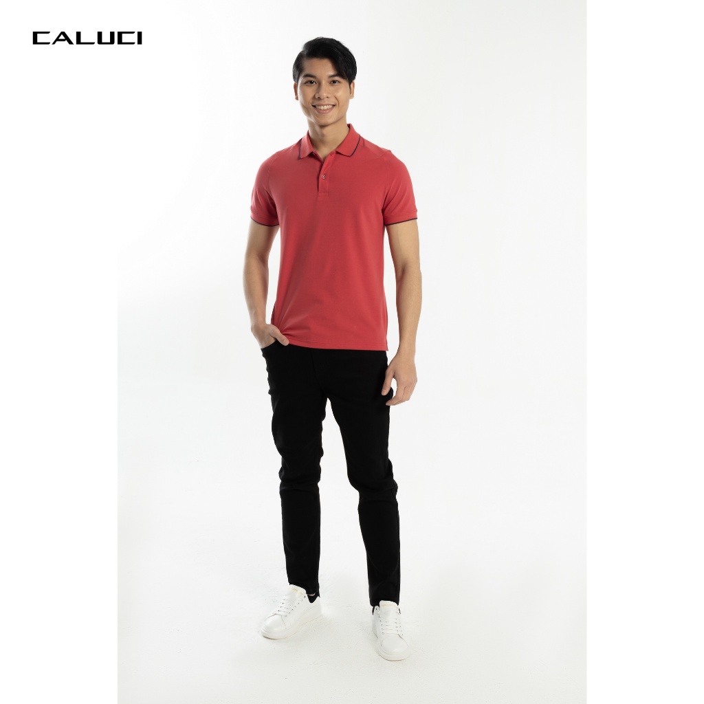 Áo polo nam CALUCI thiết kế cổ dệt, dáng suông nhẹ, tay raglan, chất liệu vải mềm mịn và thấm hút mồ hôi tốt MPS221S