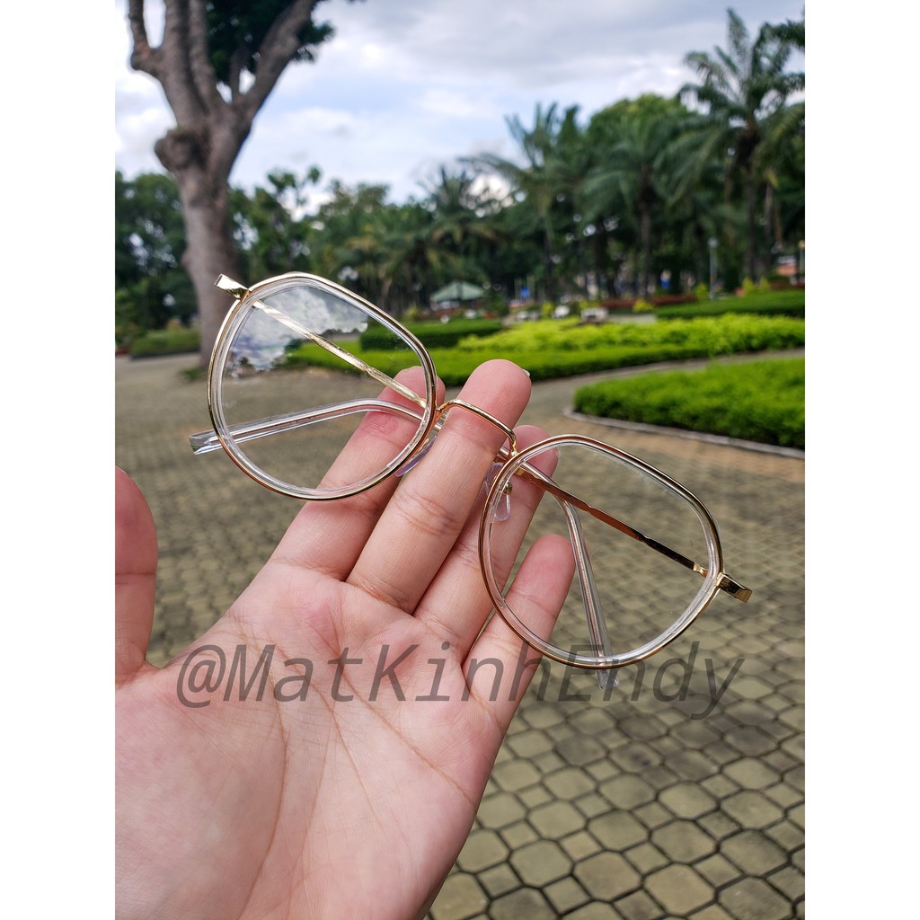 Gọng kính cận kim loại C1003 phù hợp với nam và nữ form mặt vuông dài, gọc cạnh kèm sẳn tròng 0 độ chống ánh sáng xanh | BigBuy360 - bigbuy360.vn