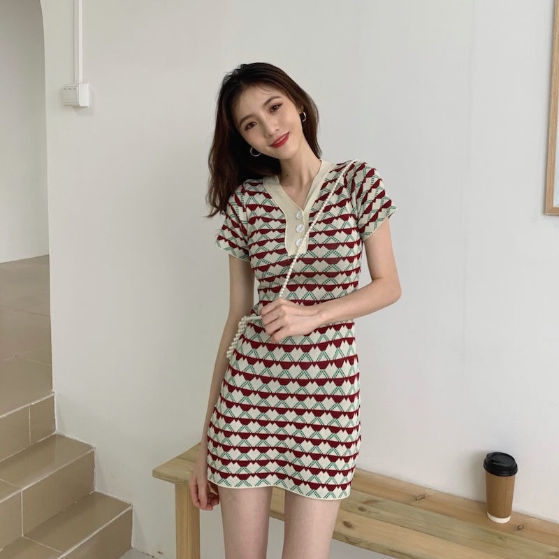 Đầm Dệt Kim Mỏng Tay Ngắn Cổ Chữ V Dáng Ôm Thời Trang Hàn Quốc Mới Cho Nữ