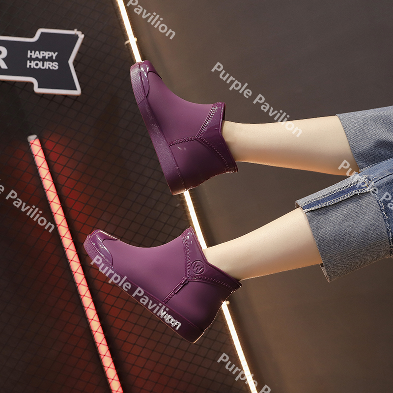 Giày đi mưa với lớp đệm bông có thể tháo rời chống nước thời trang cho nữ