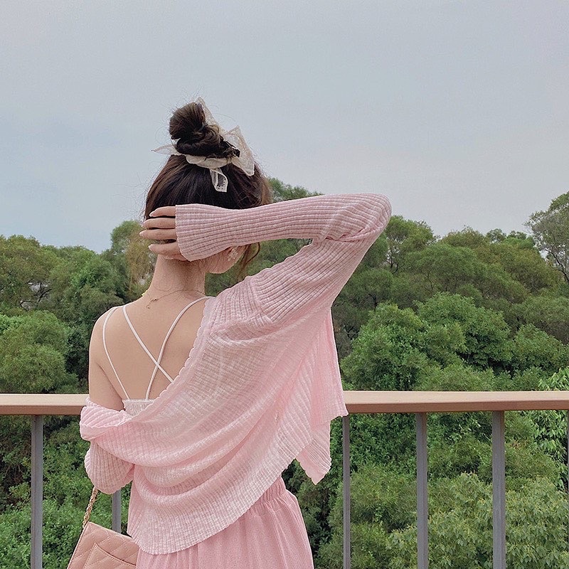 Khoác Cardigan Mỏng Nhẹ Dễ Phối Đồ | BigBuy360 - bigbuy360.vn
