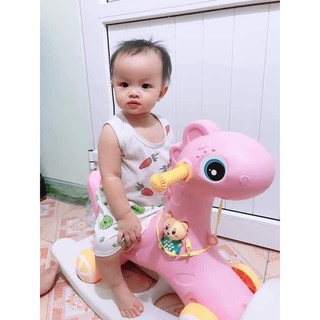 Xe ngựa bập bênh