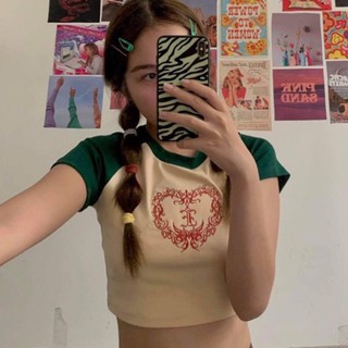 ERRORIST Heart Logo Raglan - Áo croptop thêu hình trái tim năng động