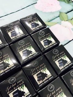 Gel hút mụn than hoạt tính