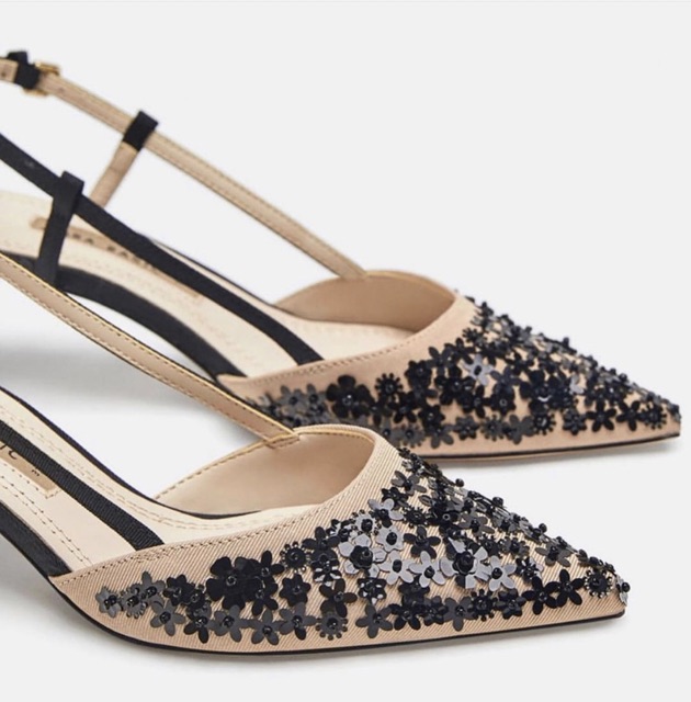 GIÀY CAO GÓT ZARA ĐÍNH HOA HÀNG TUỒN