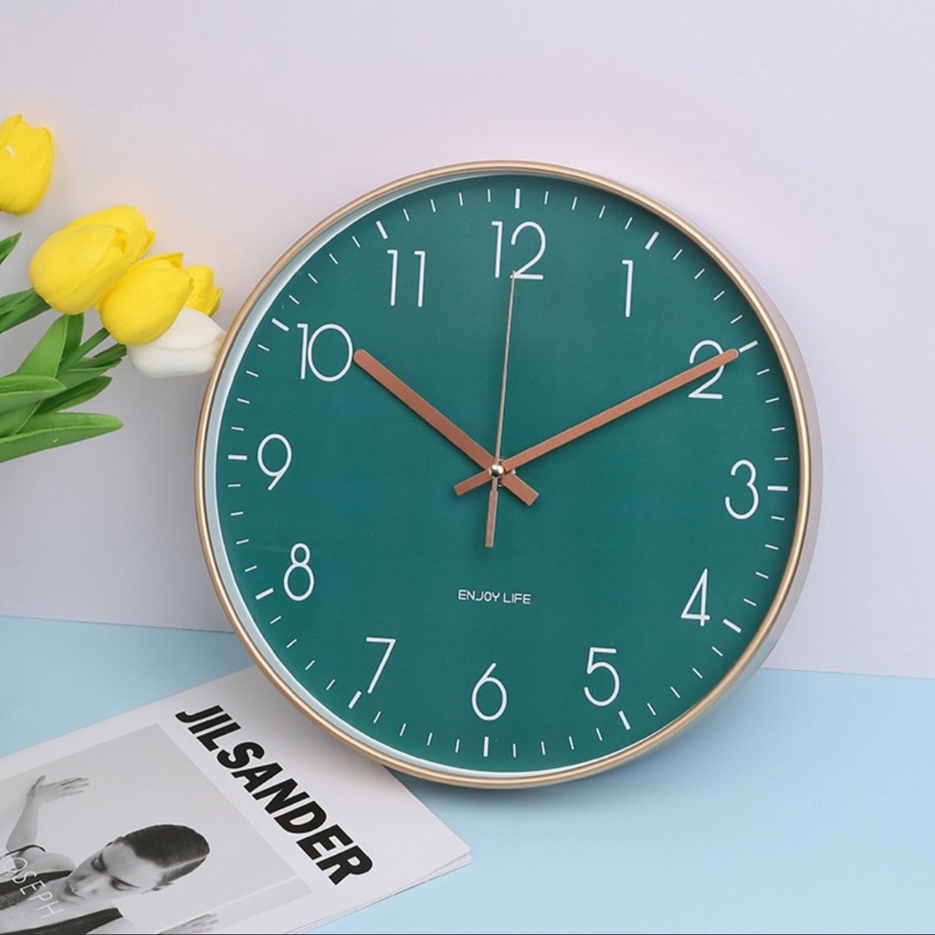 Đồng hồ treo tường quartz cao cấp kim trôi