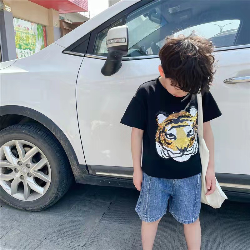 Áo Thun Thêu Hình Gấu Trúc Lật Hai Mặt Dễ Thương Cho Bé Trai