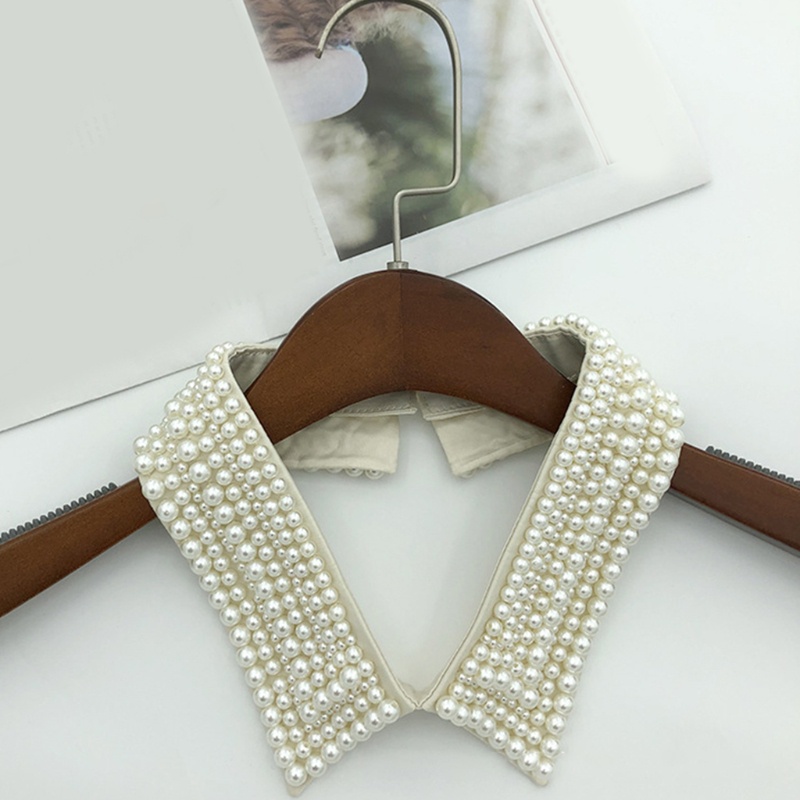 Han Khăn Choàng Mini Đính Ngọc Trai Trang Trí Kiểu Anh Quốc Thanh Lịch Cho Nữ Văn Phòng