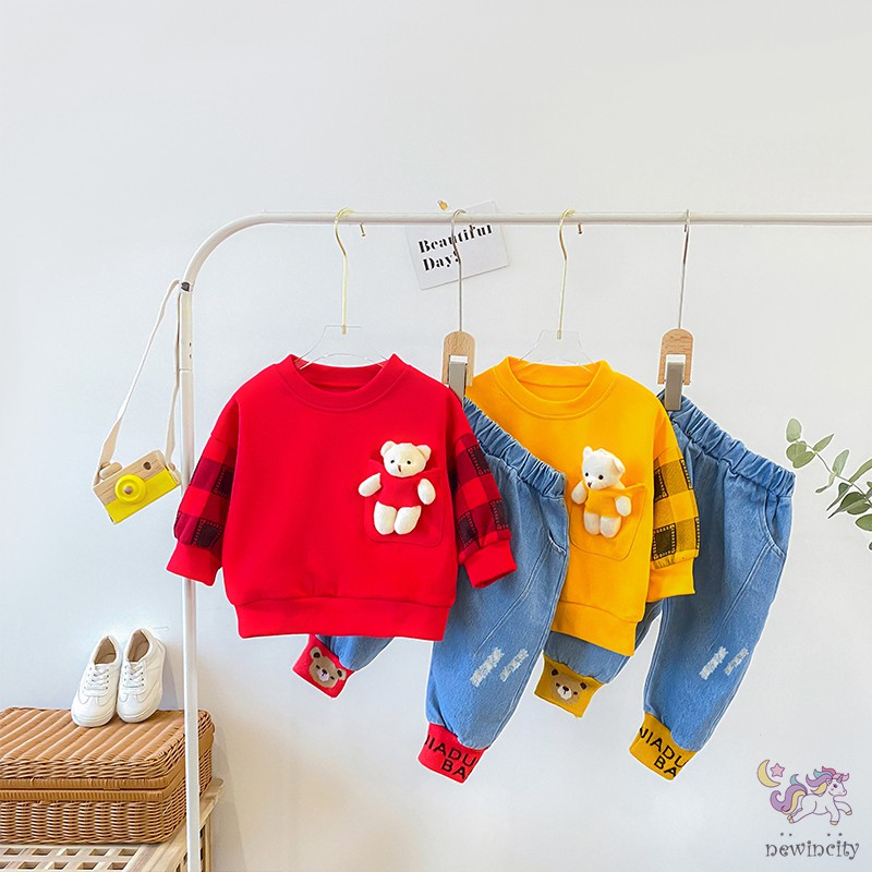 Bộ áo thun chú gấu + quần dễ thương cho bé