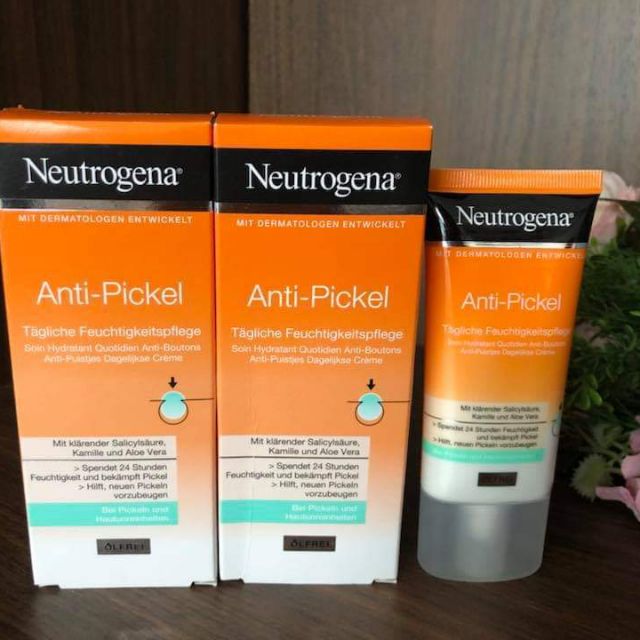 Hàng Đức KEM DƯỠNG Chống MỤN- Neutrogena