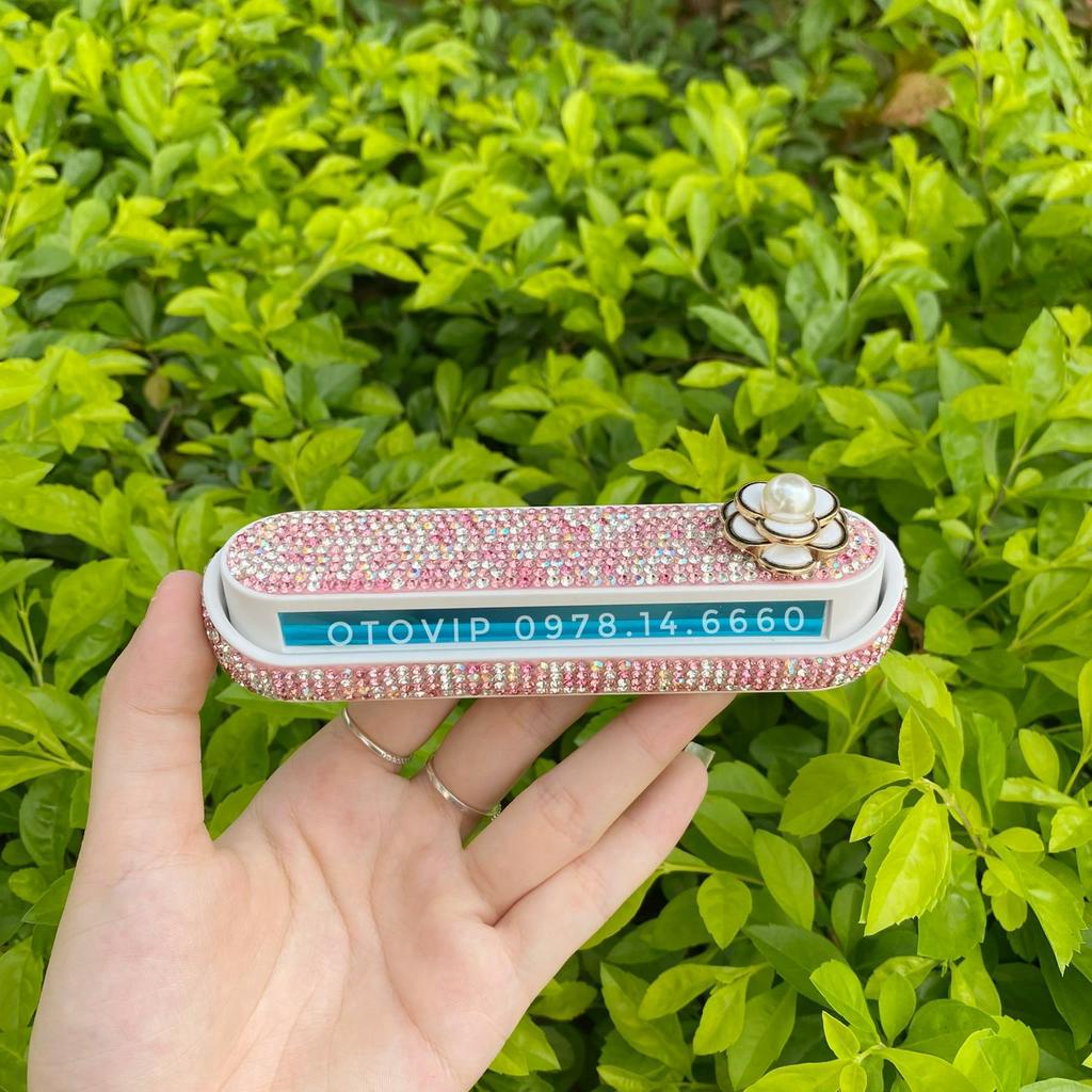 Bảng ghi số điện thoại đô xe ô tô đặt taplo gắn đá cao cấp trang trí taplo