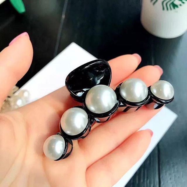 Kẹp tóc ngọc trai