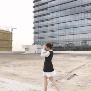 ĐẦM PHỐI TAY TRẮNG