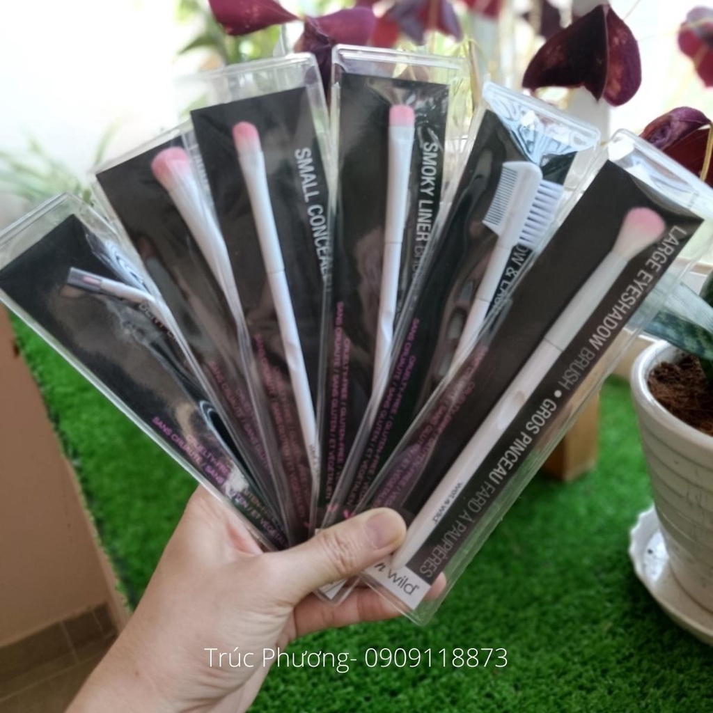 Combo 3 - Bộ 5 cọ trang điểm WET N WILD dùng trang điểm mắt, chân mày, liner, che khuyết điểm