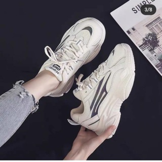 Giày sneaker đế độn