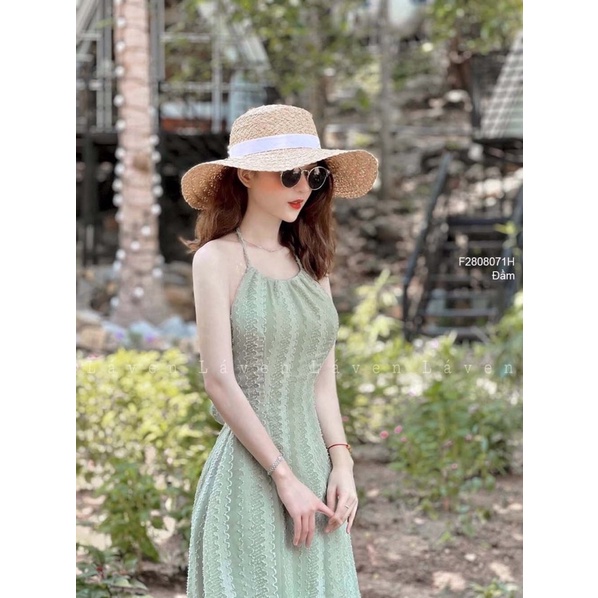 Đầm cổ yếm xanh hở lưng cột nơ