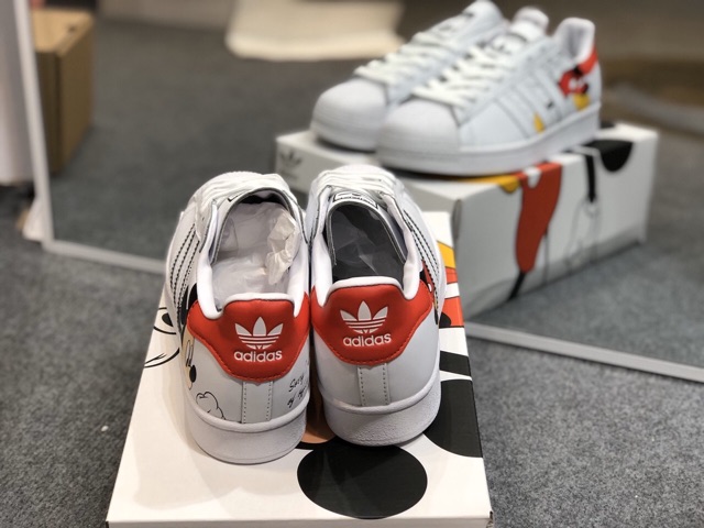 Giầy adidas xò chuột mickey CAO CẤP ( full box + ship )