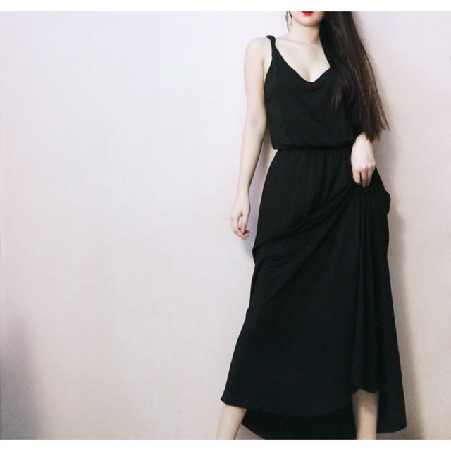 Đầm maxi thun lụa hở lưng giọt nước