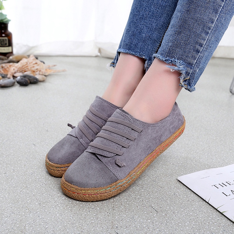 Giày bít mũi IELGY bằng da lộn đế bằng phong cách retro đơn giản cho nữ