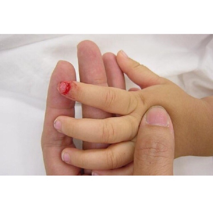 10 BỊT Ổ ĐIỆN BẢO VỆ BÉ YÊU CỦA BẠN