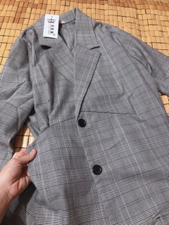 Khoaca vest dạ kẻ