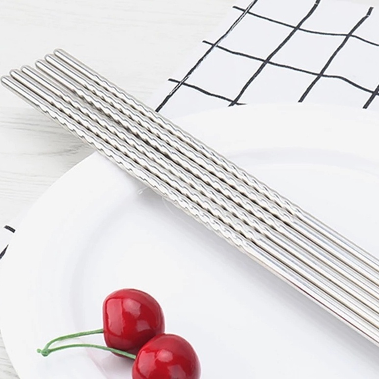 Bộ 5 Đôi Đũa Dạng Xoắn 22Cm Bằng Thép Không Gỉ Chịu Nhiệt Cao Chống Trượt Phong Cách Trung Hoa