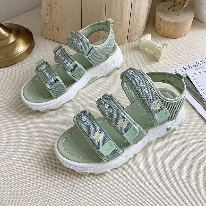 Sandal nữ 3 quai ngang hoa cúc fashion - Dép quai hậu nữ đi học đi chơi đi biển sandal ulzzang hot hè 2021 đẹp giá rẻ