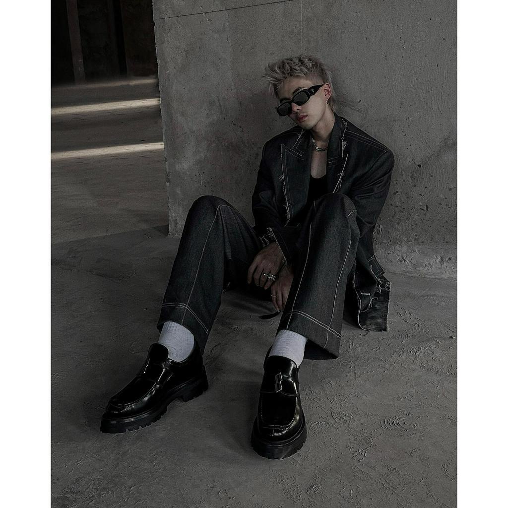 Giày Loafer SPOILED Da Bê Bóng Kính Đen - S LOGO