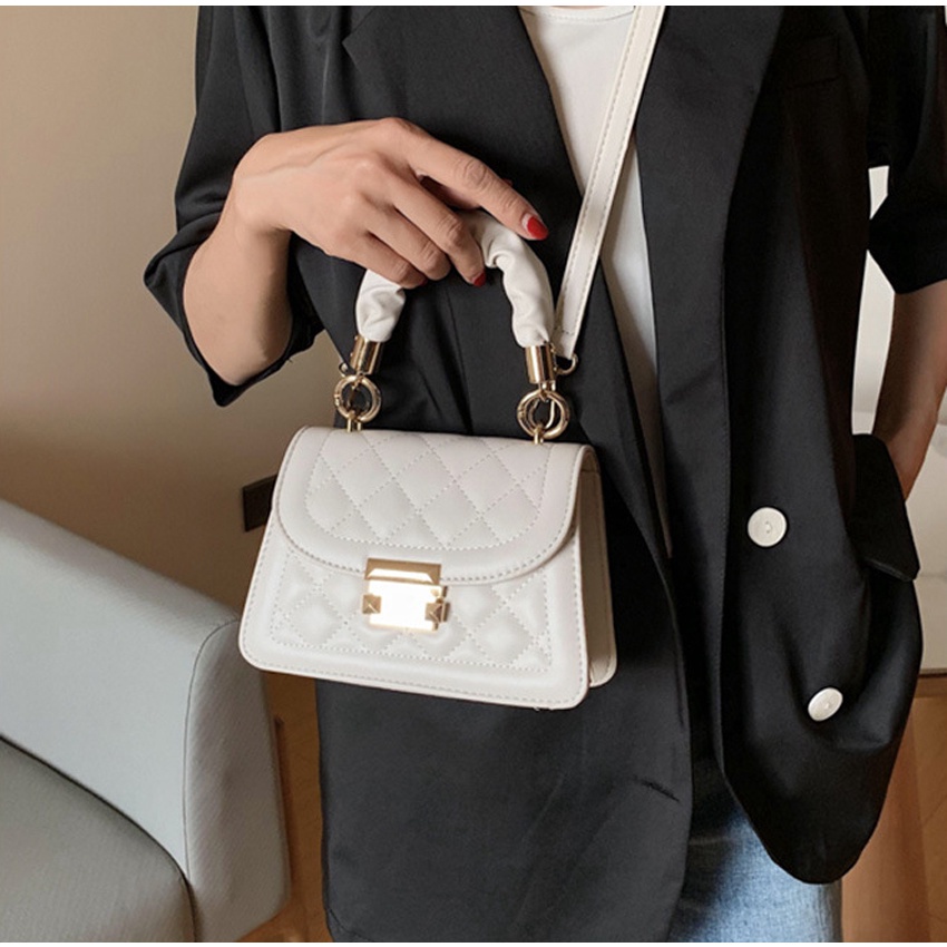 Túi xách Nữ Linh Store Túi Đeo Chéo Trần Trám Da Mềm Cao Cấp Form Đứng Chuẩn Từng Chi Tiết Phong Cách Hàn Quốc