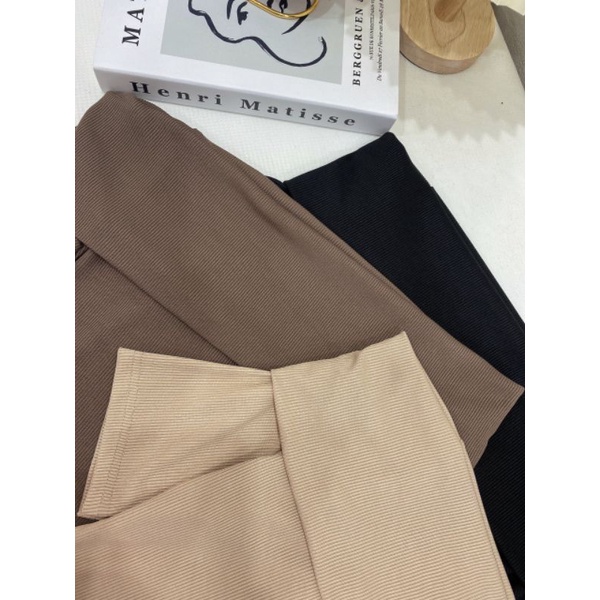 Áo len tăm trễ vai