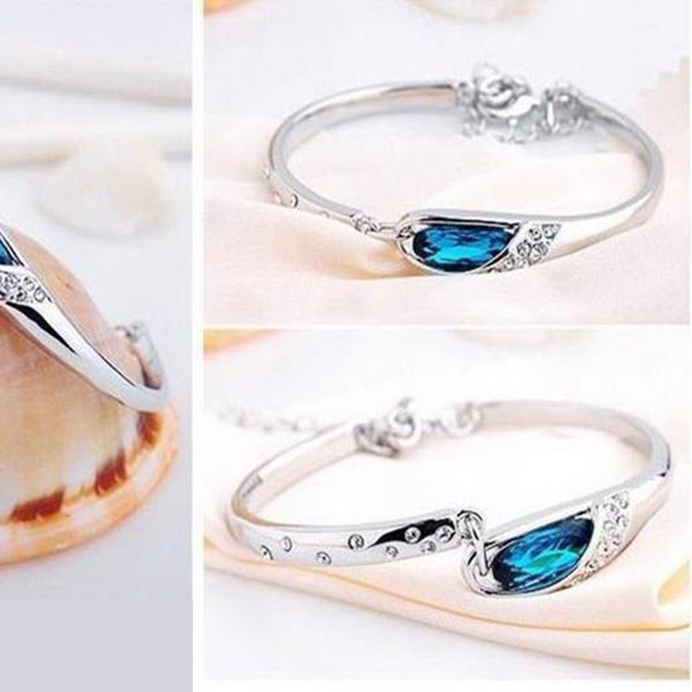 Vòng tay xi bạc mặt hình chim công cho nữ