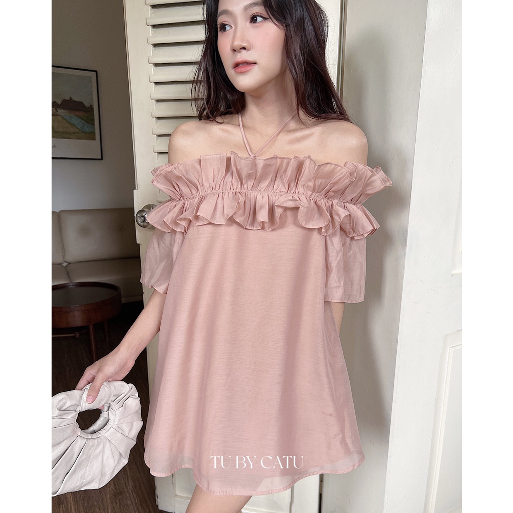 TUBYCATU | Set áo bẹt vai organza nude + quần short