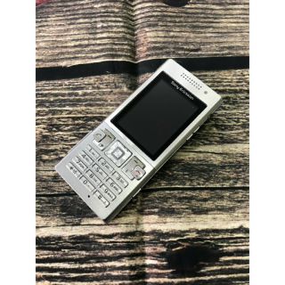 Sony ericsson T700