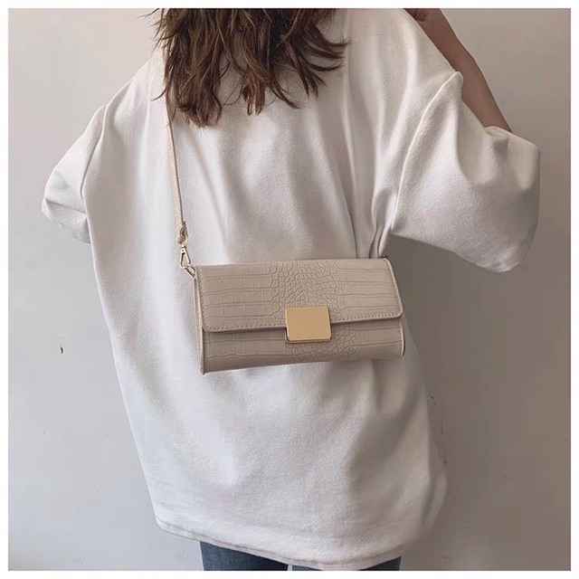 Ví kẹp nách đeo được 3 kiểu giá yêu S048