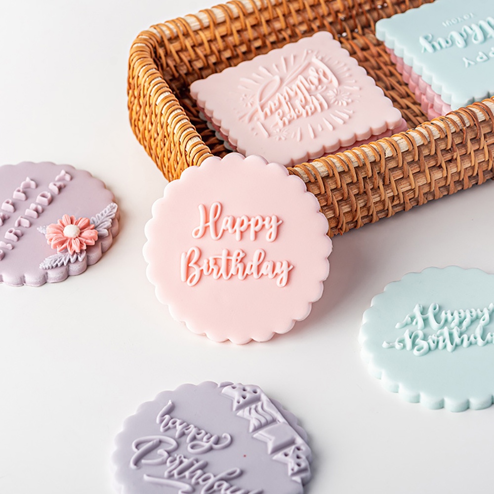Khuôn Ấn Tạo Hình Chữ Happy Birthday Trang Trí Bánh Tiện Dụng