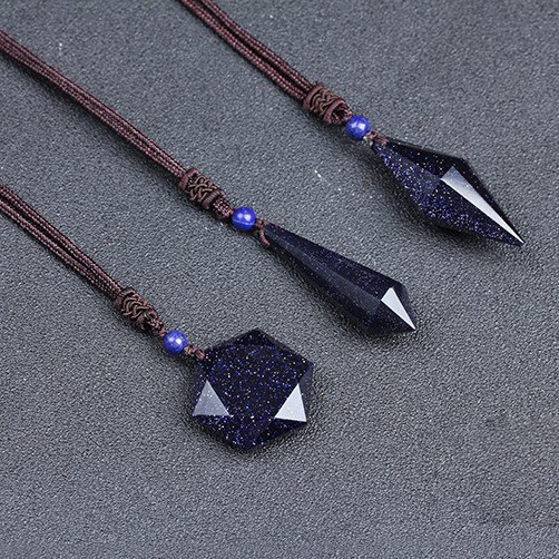 Vòng đeo dây chuyền đá núi lửa Obsidian - Handmade