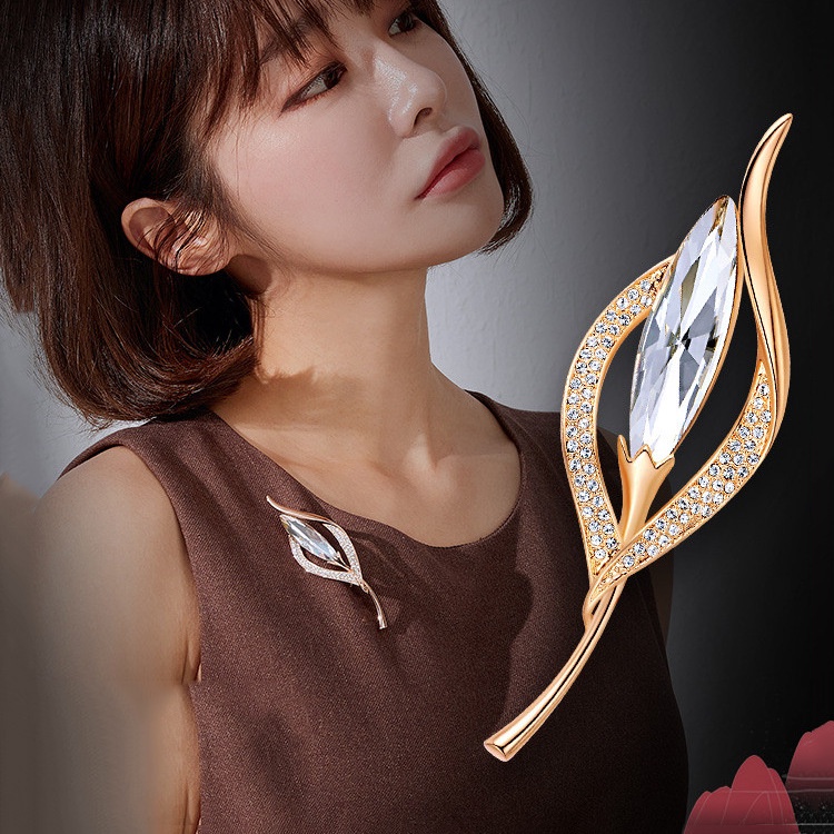 Tag cài áo, ghim cài áo vest, len đính đá cao cấp-VTR-CA03