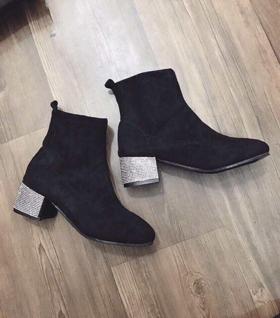 Bốt gót đá 3cm