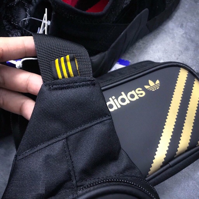 [HÀNG MỚI VỀ SIÊU HOT] Túi bao tử đeo chéo nam nữ Add Linear CRS BODY | BigBuy360 - bigbuy360.vn