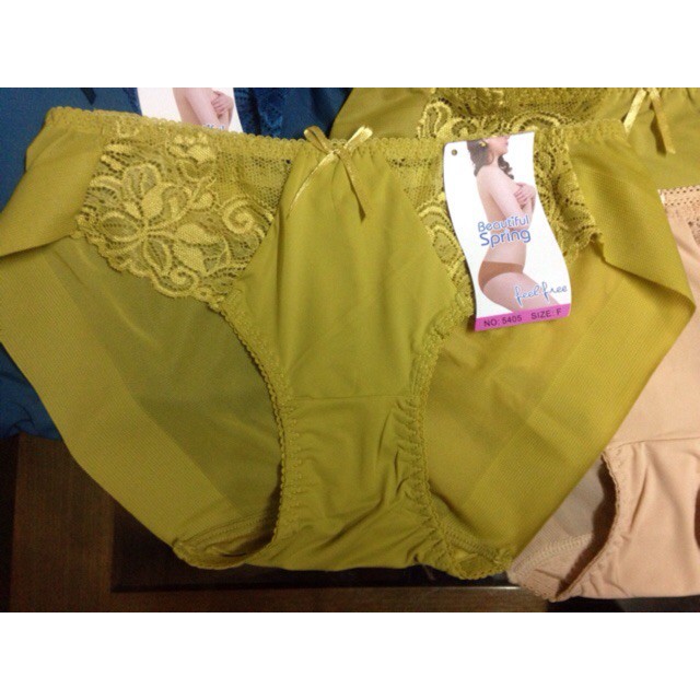 Sỉ 10 Quần lót spring ren sườn siêu nhẹ VNXK 5405